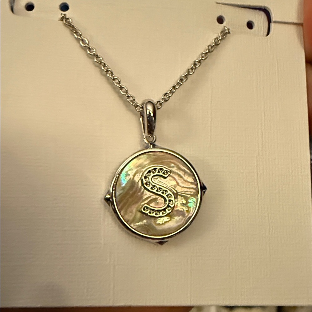 🩶Kendra Scott Silver & Mother of Pearl Reversible Initial Necklaces🩶 - Picture 14 of 14